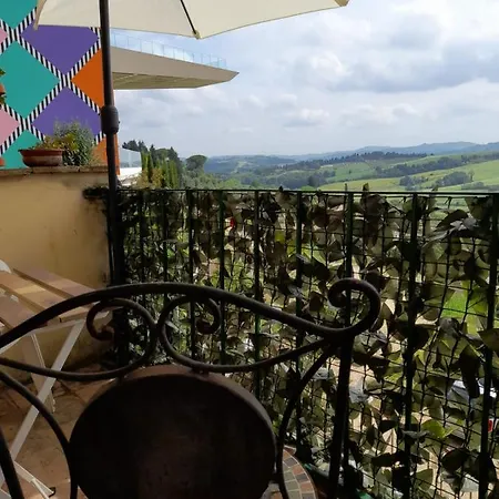 Rustico “i Bastioni” * Peccioli