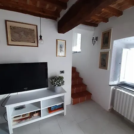 Rustico “i Bastioni” * Peccioli